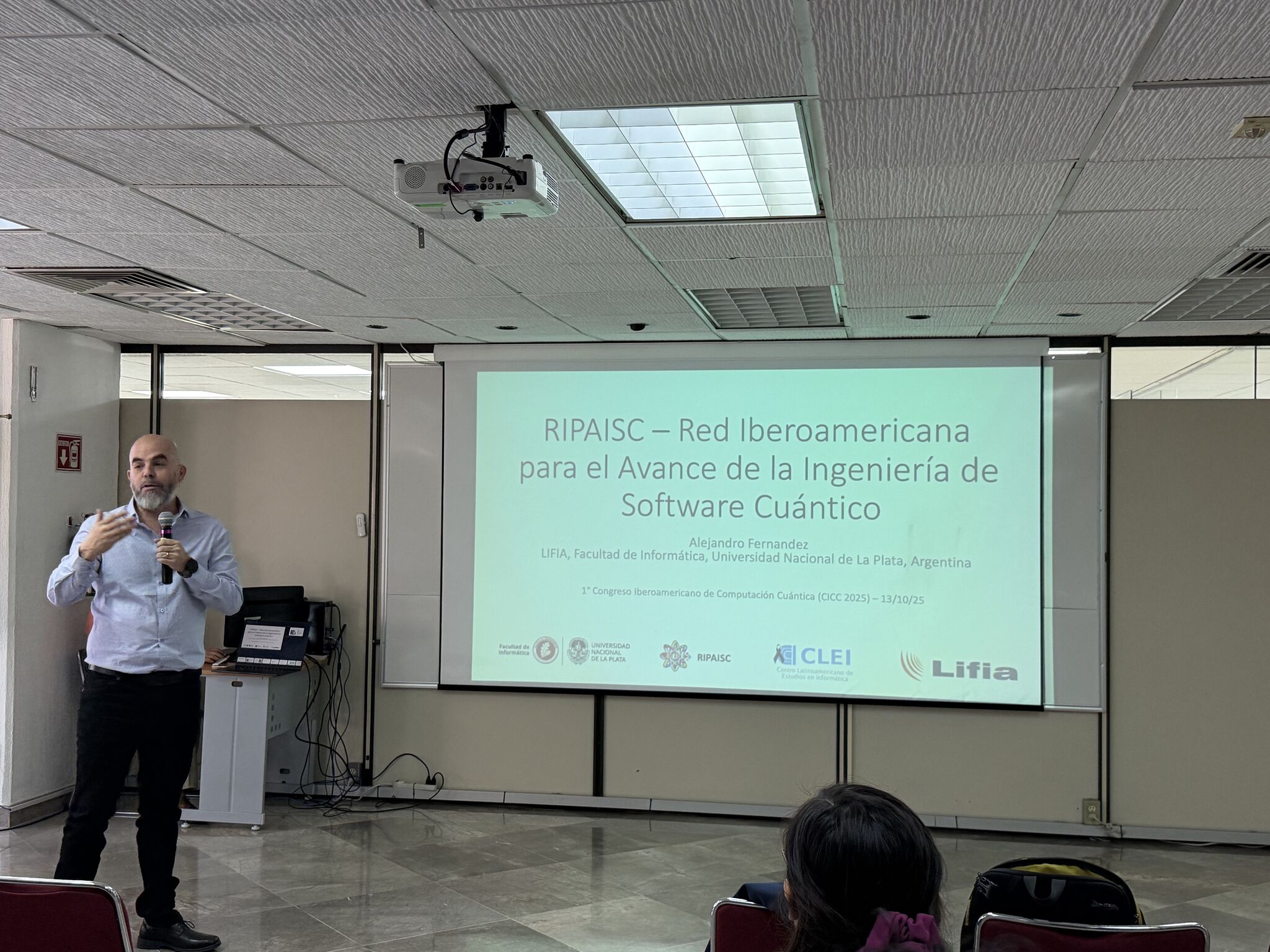 Visita del Dr. Alejandro Fernandez al IPN